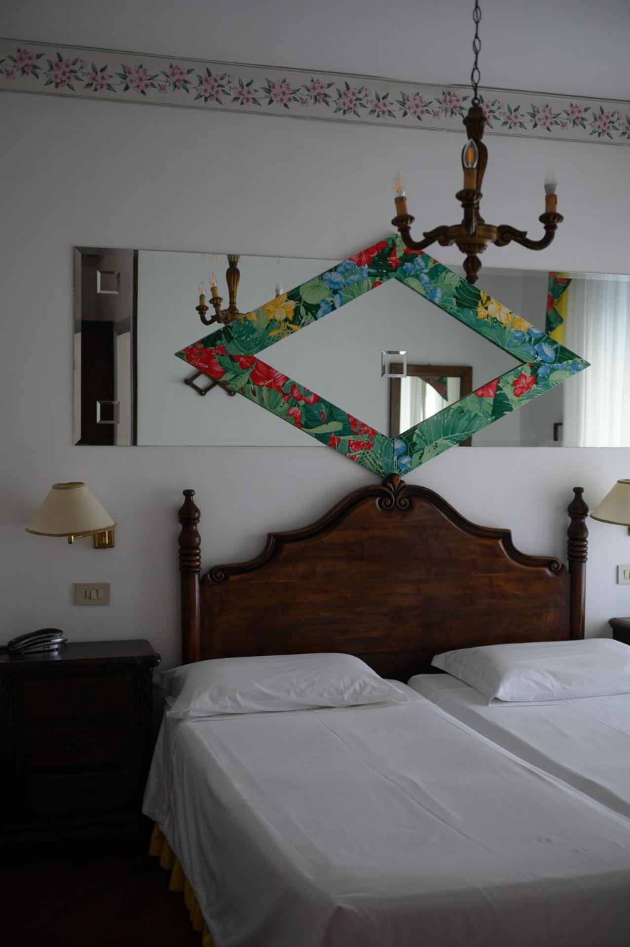 Agora Park Hotel Lido di Jesolo Ngoại thất bức ảnh