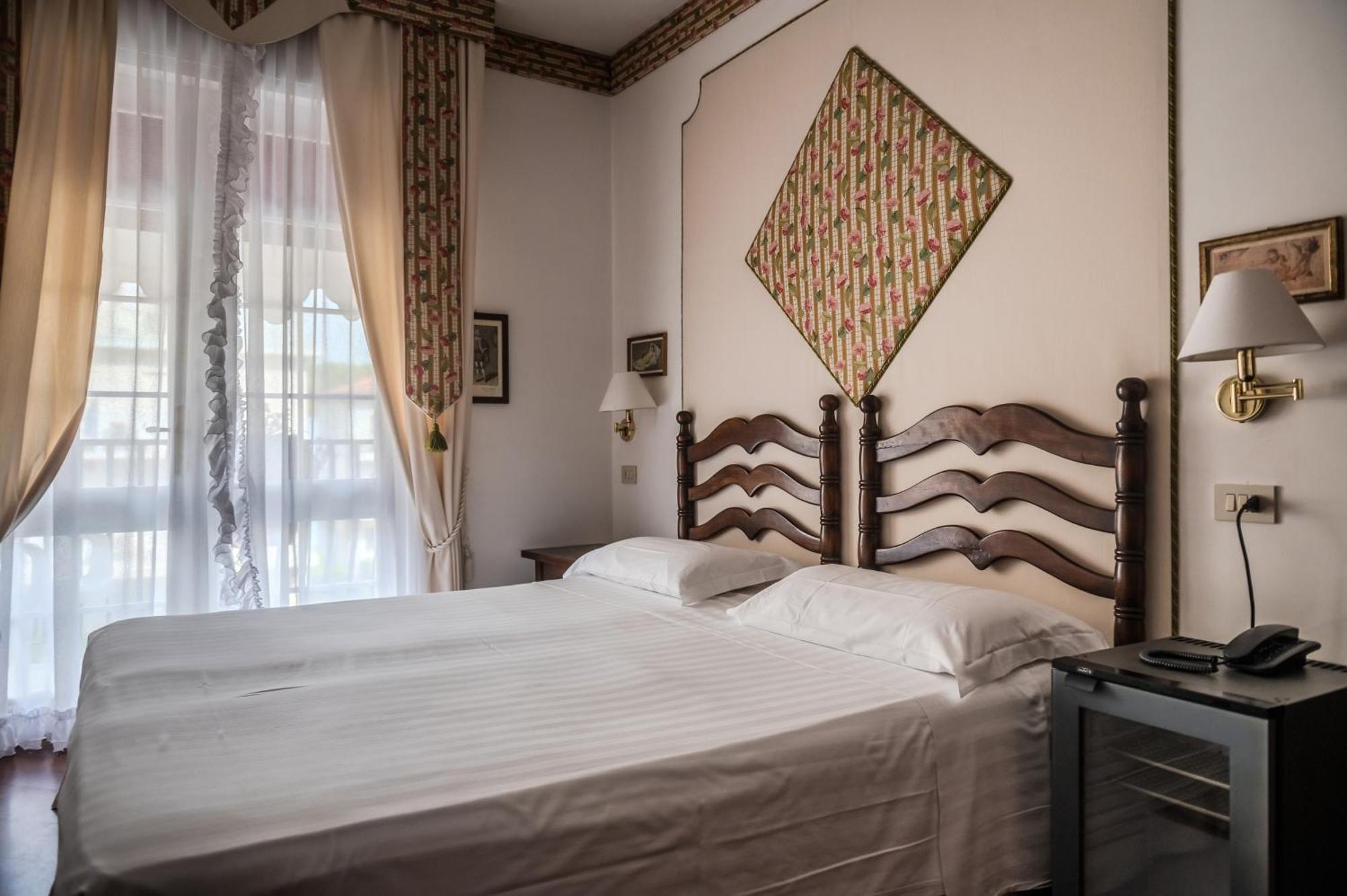 Agora Park Hotel Lido di Jesolo Ngoại thất bức ảnh